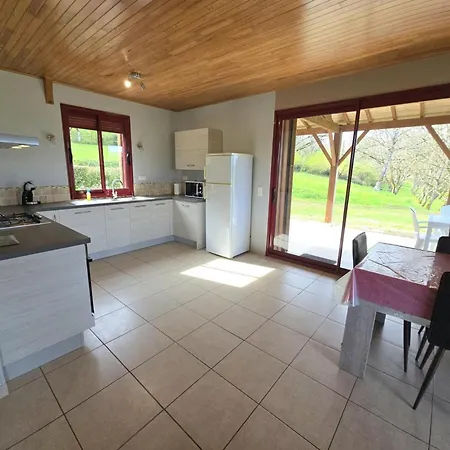 Maison Avec Cheminee, Terrasse Et Wifi Proche De - Fr-1-616-43 Domme