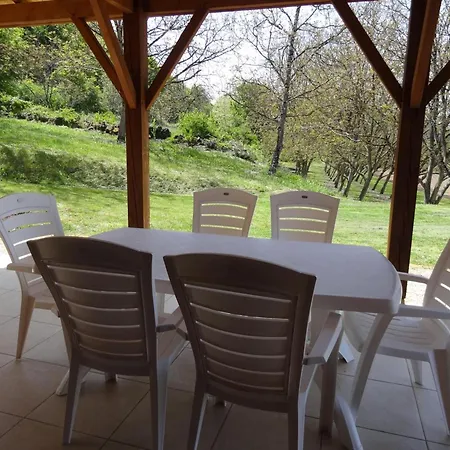 Maison Avec Cheminee, Terrasse Et Wifi Proche De - Fr-1-616-43